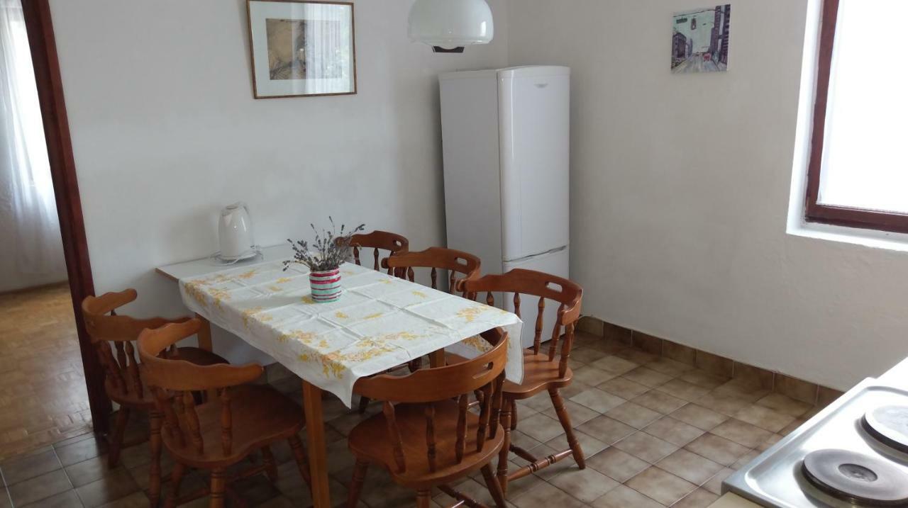 Tihana Apartments Jadranovo Buitenkant foto