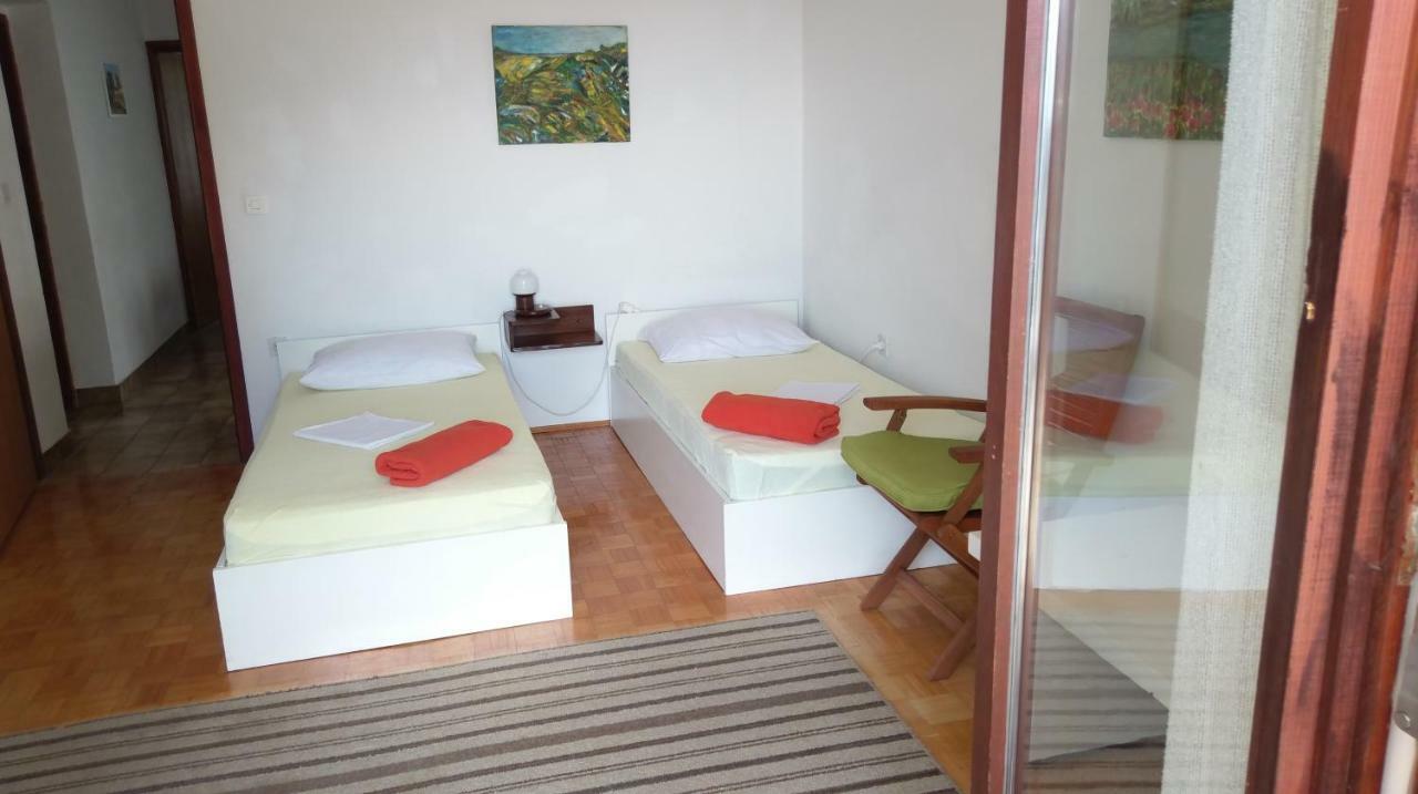 Tihana Apartments Jadranovo Buitenkant foto